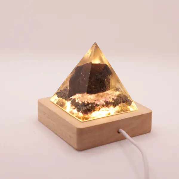 Orgonit piramidka 58mm