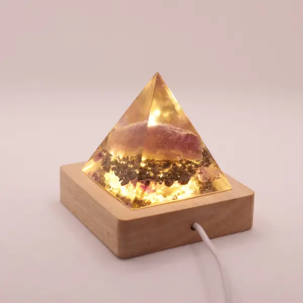 Orgonit piramidka 58mm