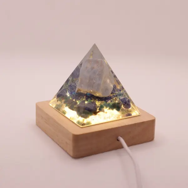 Orgonit piramidka 58mm