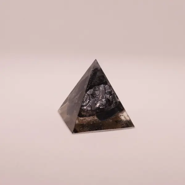 Orgonit piramidka 58mm