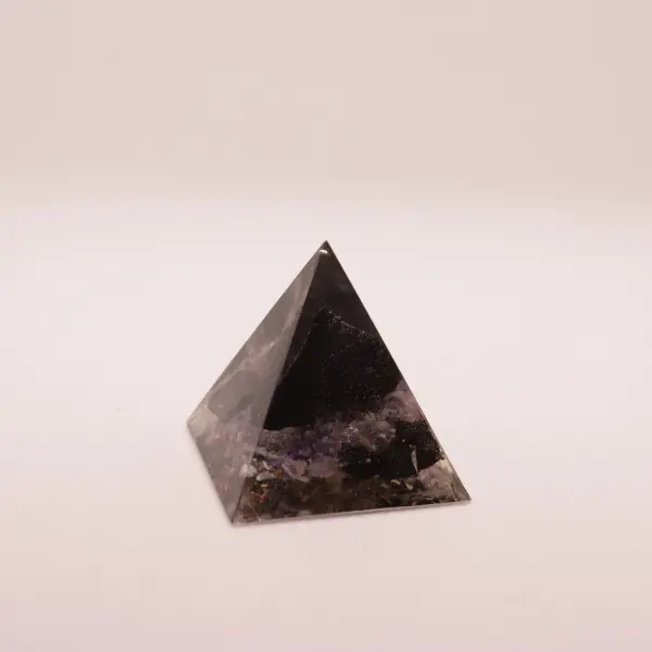 Orgonit piramidka 58mm