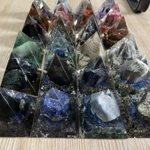 Orgonit piramidka 58mm